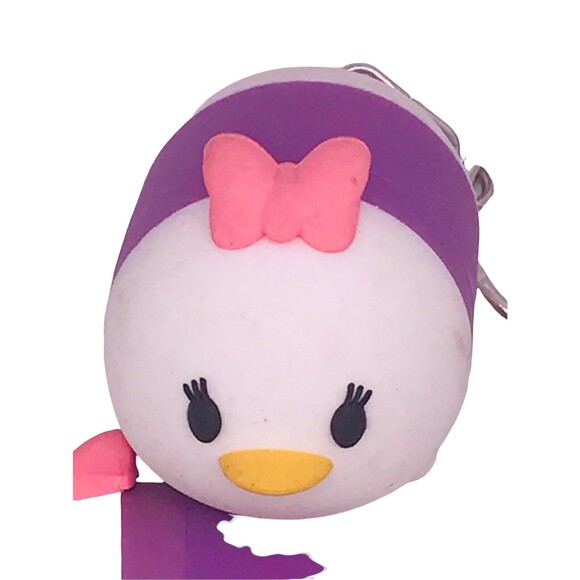 Lot of 5 Keychain DAISY DUCK, Pocahontus, Lady Tremaine, Figural Keyrings - Picture 6 of 12